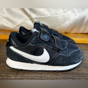 NIKE MD Valiant Black Sneakers Sz 9C Toddler
